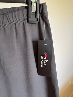 Love, Ryan Los Angeles Grey Leggings